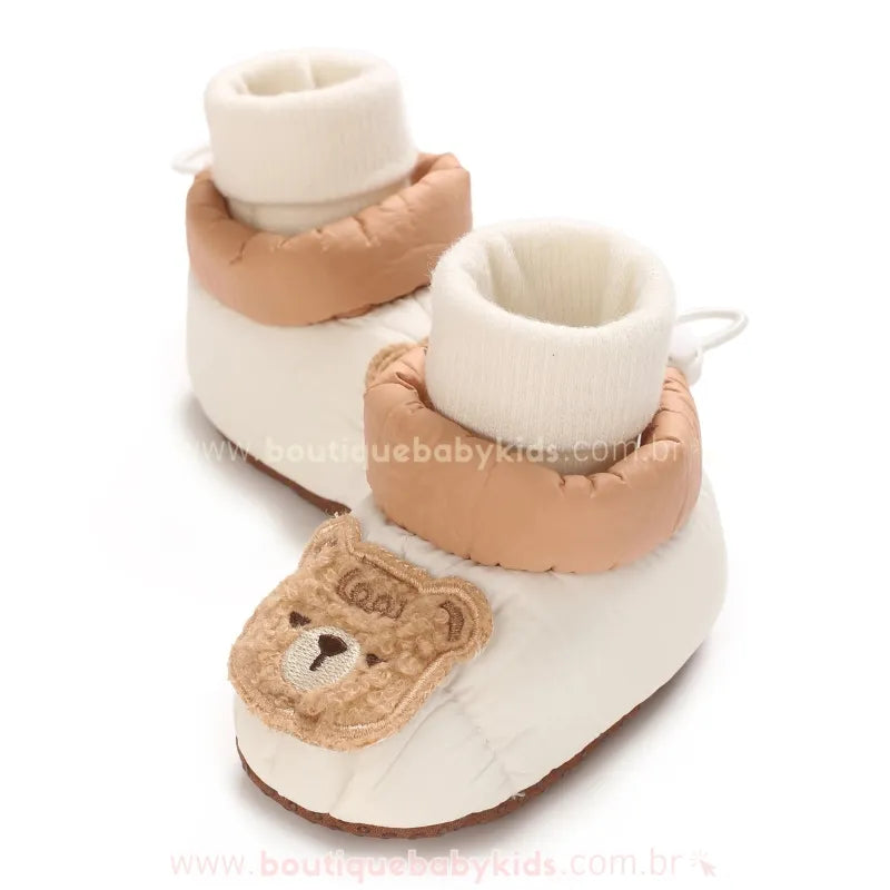 Botinha Bebê Puffer Ursinho Aconchego Bege - Boutique Baby Kids