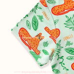 Manga da camiseta do Conjunto Infantil Oncinha Jungle – estampa divertida e acabamento delicado | Boutique Baby Kids