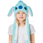 Gorro Stitch infantil usado por menina, com orelhas abaixadas e visual fofo - Boutique Baby Kids