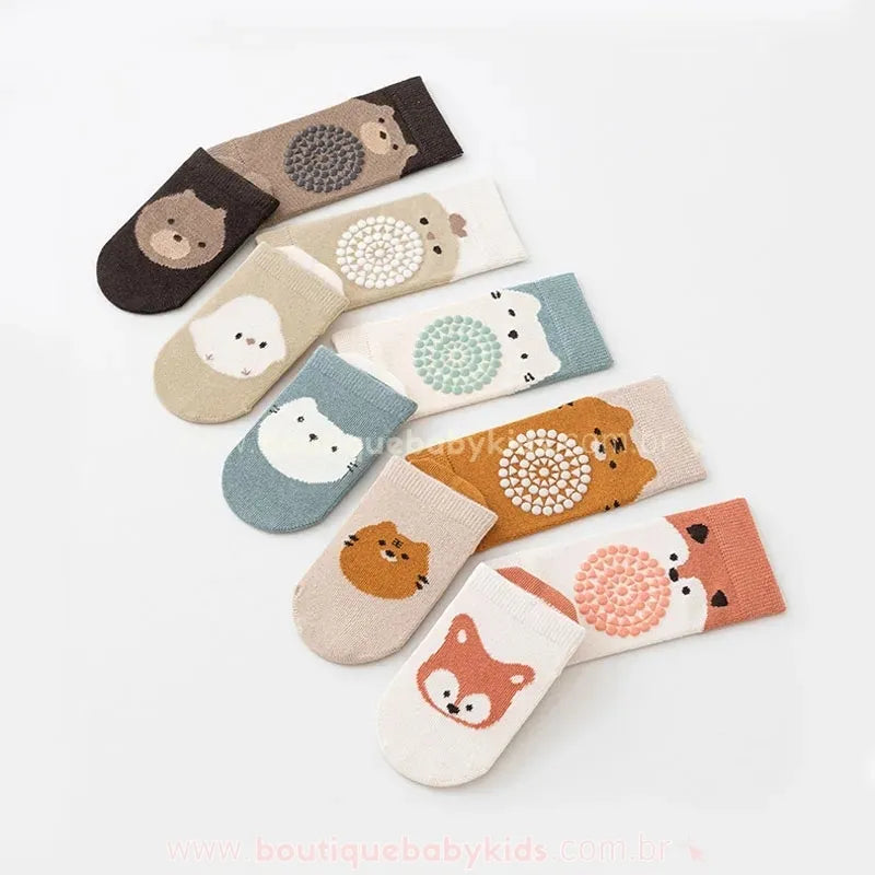 Kit Meia e Joelheira Primeiros Passos Bichinhos Antiderrapante - Boutique Baby Kids