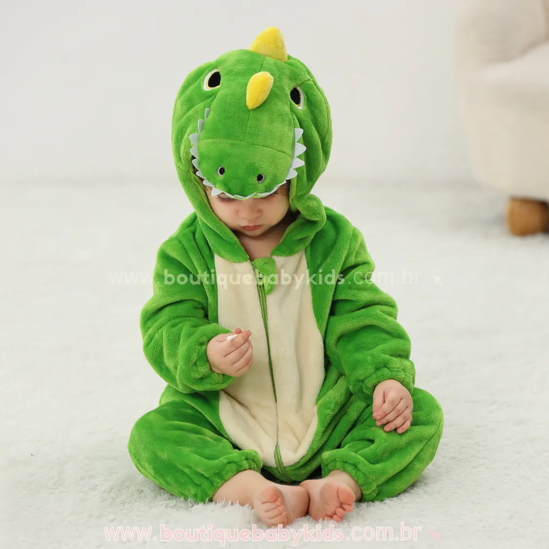 Macacão Bebê Temático Dino Feroz