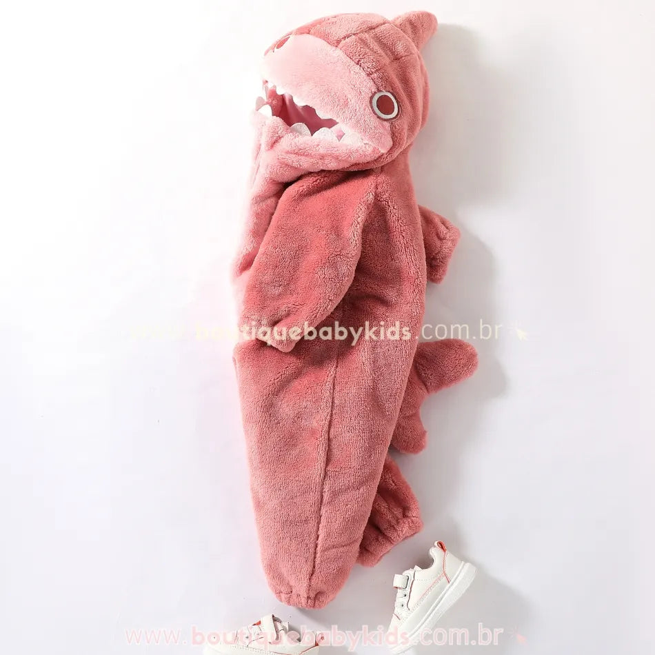 Macacão Bebê Fantasia de Tubarão Rosa Peluciado e Quentinho 