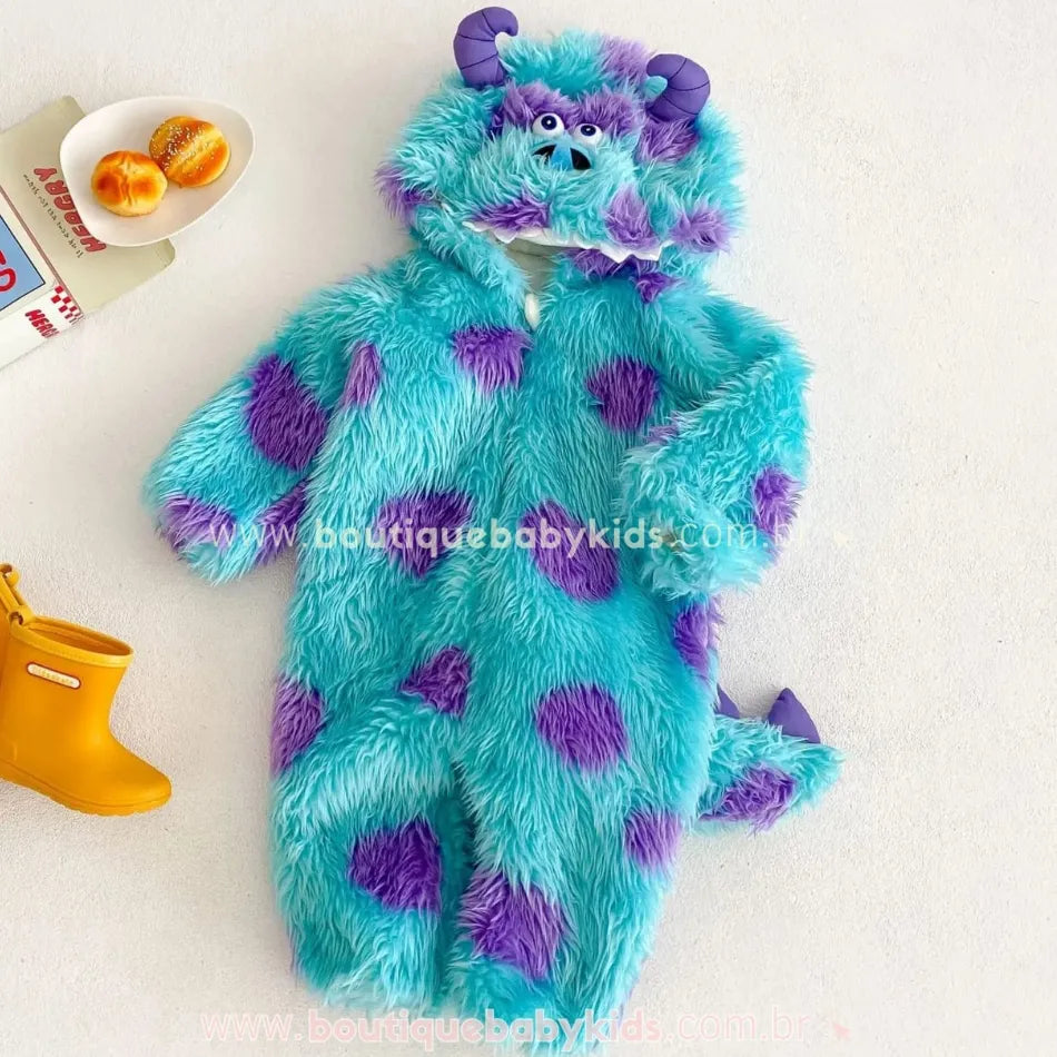 Fantasia Sulley vista de cima com capuz aberto e cauda tridimensional com espinhos