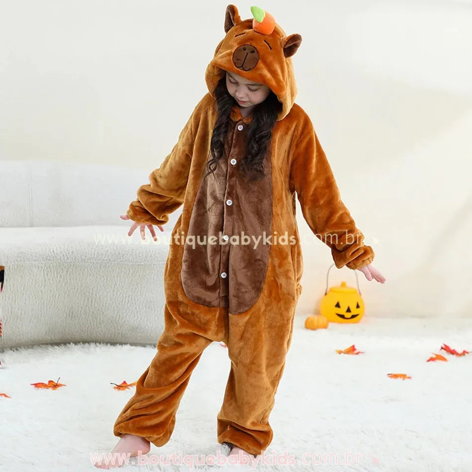 Macacão Infantil Temático Fantasia Capivara - Peluciado e Quentinho