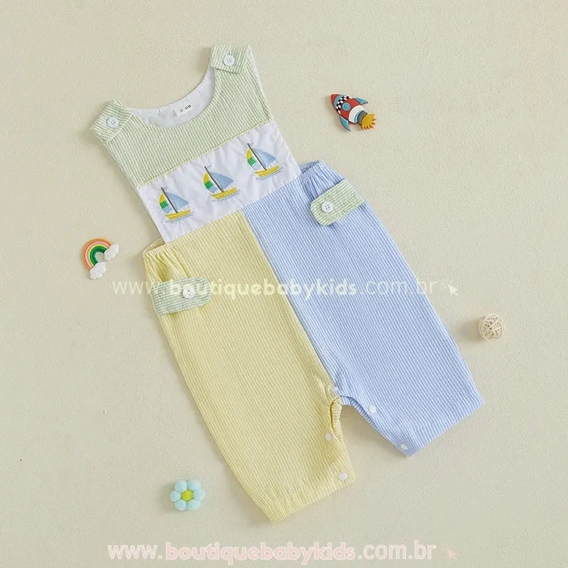 Macaquinho Bebê Bordado Náutico de Barquinho - Clássico e Retrô - Boutique Baby Kids