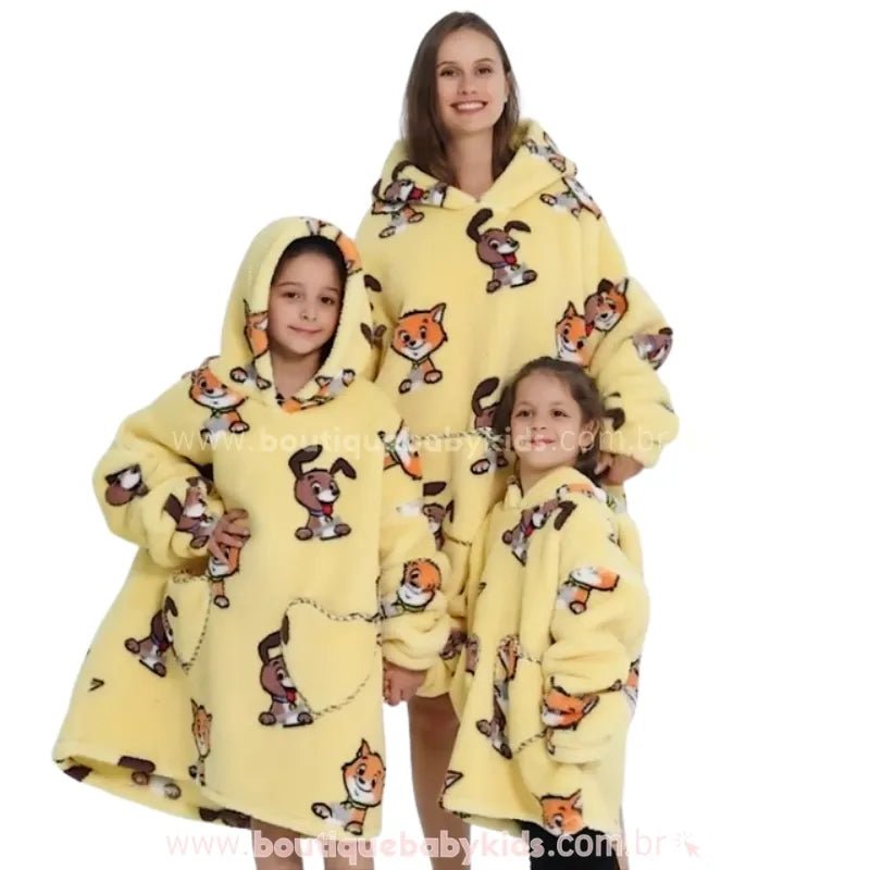 Video Cobertor de Vestir Infantil e Adulto Cão e Gato Amarelo com Capuz - Boutique Baby Kids