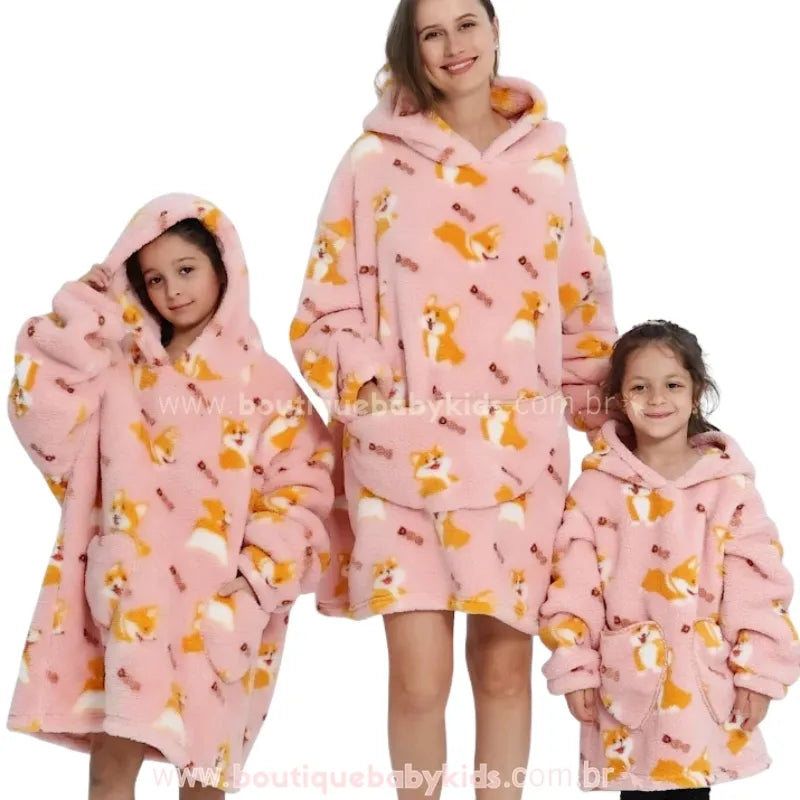 Video Cobertor de Vestir Infantil Adulto Doguinho Corgi com Capuz Oversized Rosa - Boutique Baby Kids