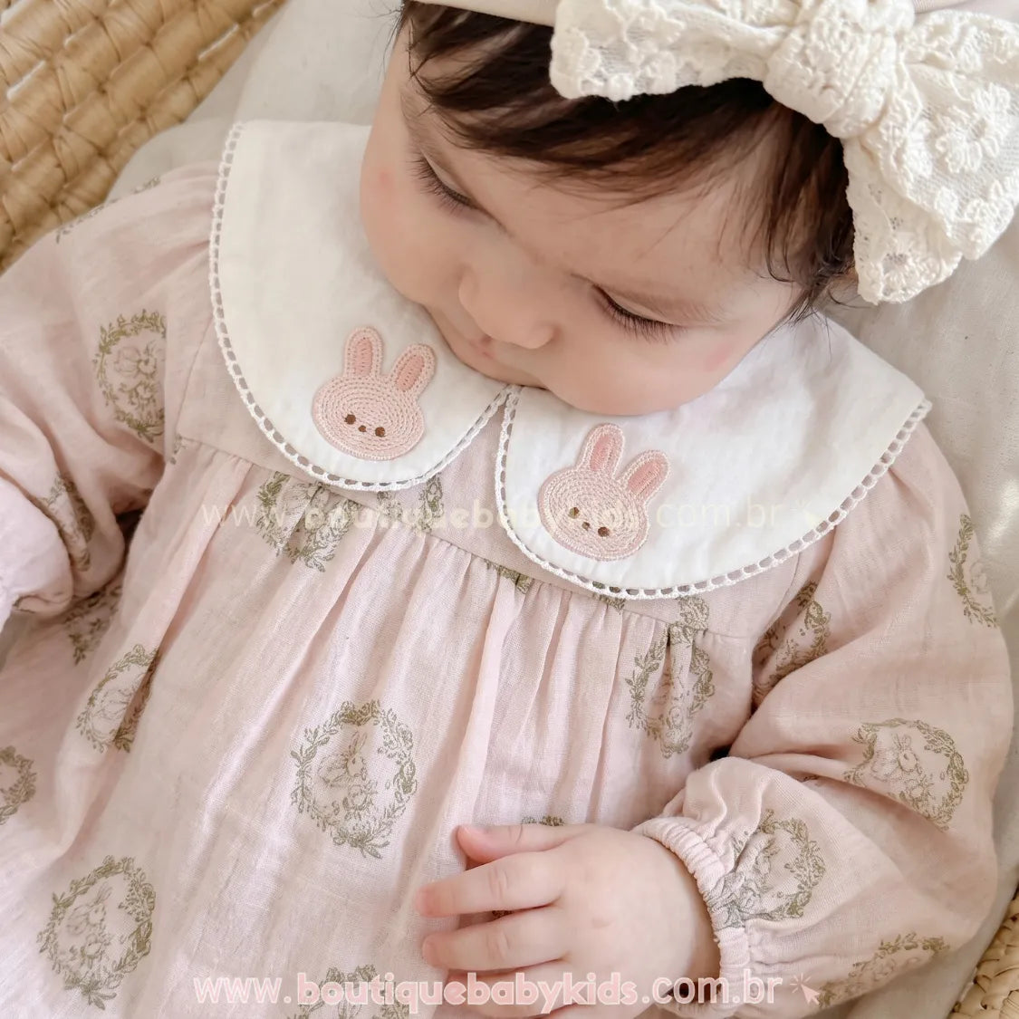 Romper Pimpão Bebê Jardim da Coelhinha Rosa com Gola Bordada - Boutique Baby Kids 