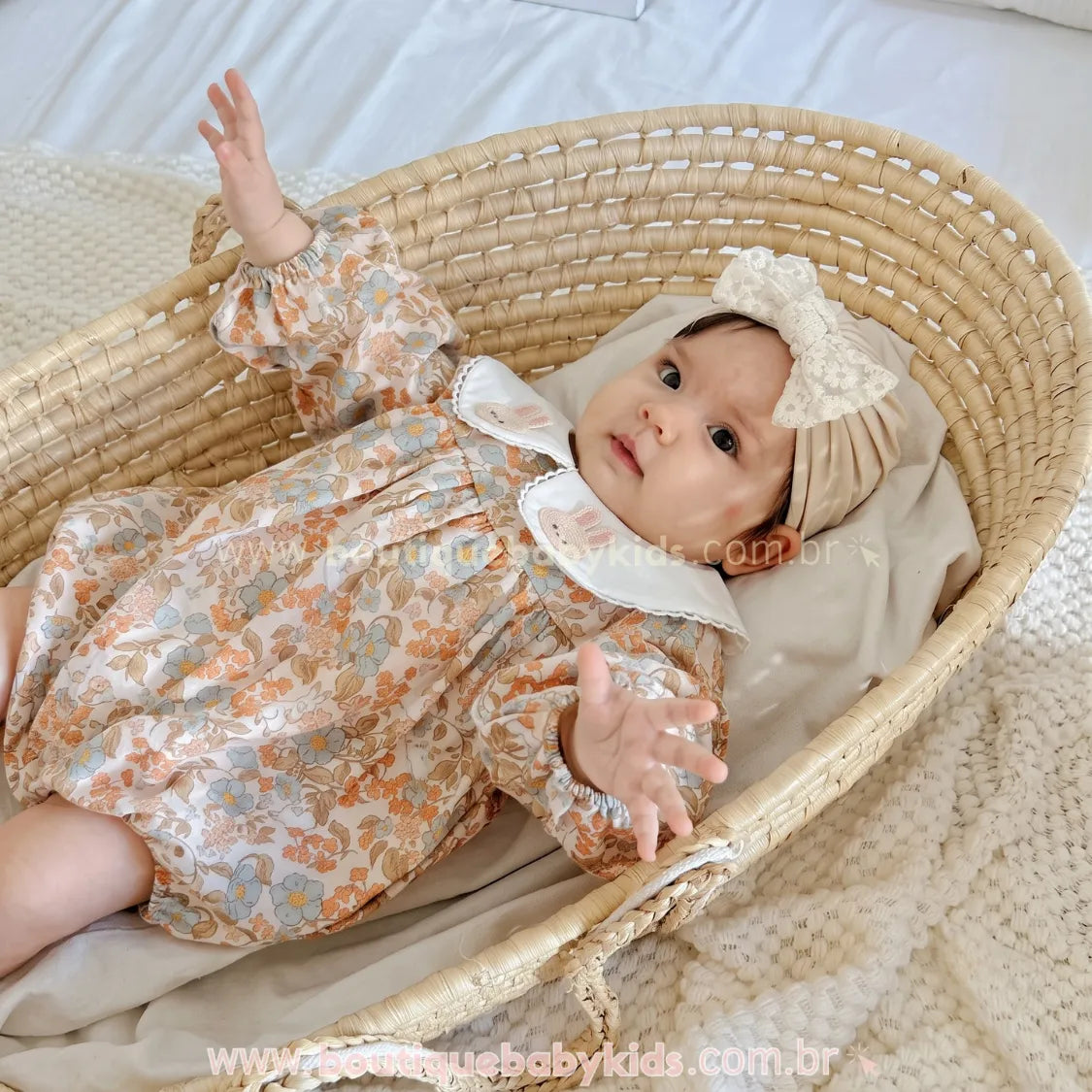 Romper Pimpão Bebê Jardim da Coelhinha Floral com Gola Bordada - Boutique Baby Kids 