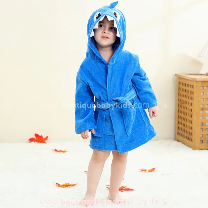 Roupão Infantil Temático Tubarãozinho do Mar com Capuz 3D Azul - Boutique Baby Kids 