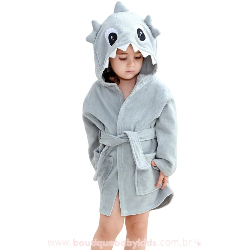 Roupão Infantil Temático Tubarãozinho do Mar com Capuz 3D Cinza - Boutique Baby Kids 
