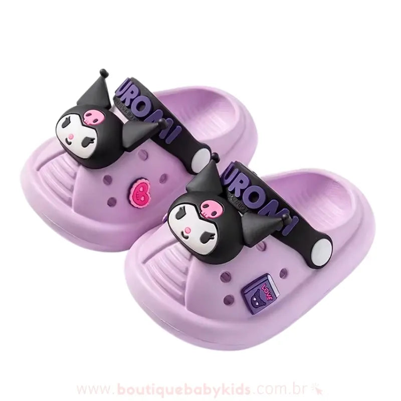 Sandália Infantil Crocs Temática Personagens Sanrio Kuromi Lilás - Boutique Baby Kids