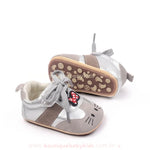 Tênis Bebê Primeiros Passos Gatinha Hello Kitty – Couro Ecológico Cinza - Boutique Baby Kids 