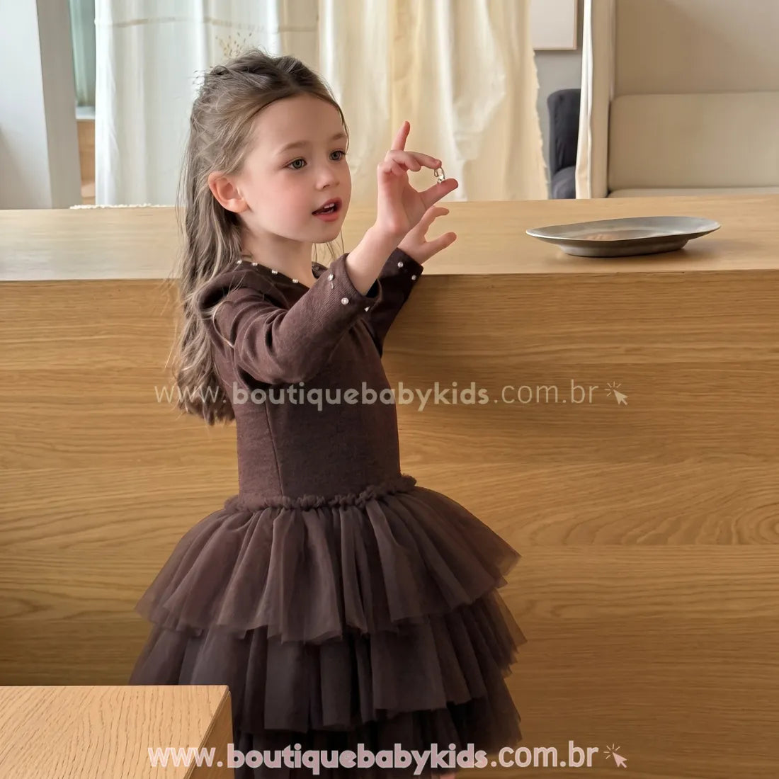 Vestido Infantil Chocolate Royale com Tule e Pedrarias Marrom - Boutique Baby Kids