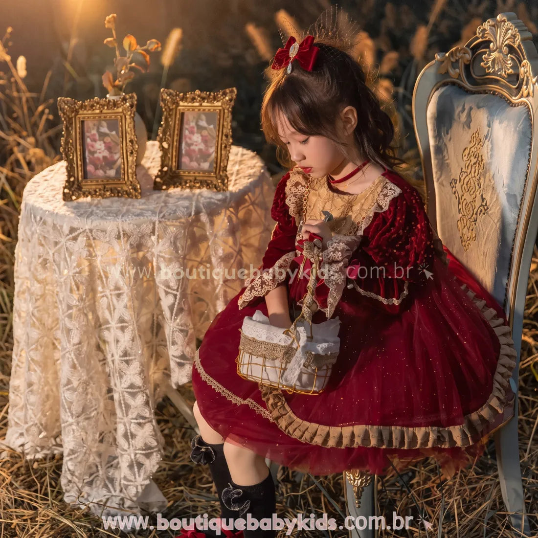Vestido Infantil Dama das Cerejas em Veludo com Tule e Renda Vermelho - Boutique Baby Kids