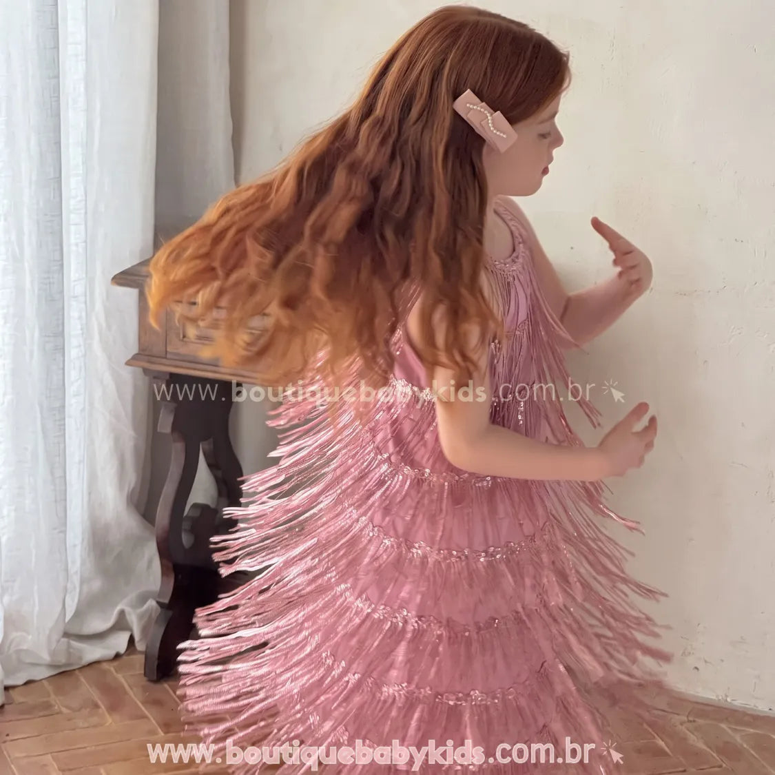Vestido Infantil Glamour Cintilante Rosé com Franjas e Paetês Rosa - Boutique Baby Kids