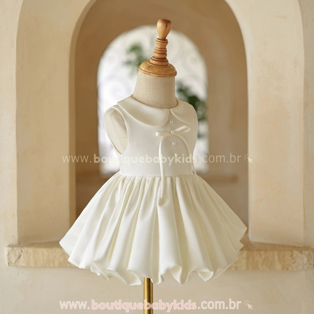 Vestido Infantil Pérola Off-White com Gola Boneca e Saia Balonê - Boutique Baby Kids